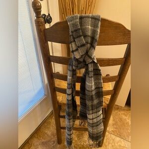 Aran Sweater Market Ireland 100% Lambswool Plaid Scarf Grey Black